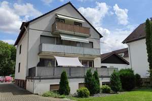 Attraktives Dreifamilienhaus mit Entwicklungspotenzial in Offenbach-Bieber 