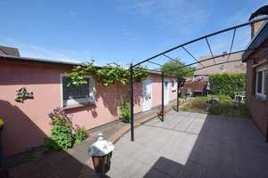 Gepflegter, heller Bungalow für 2 Parteien: 140m² vorn + 85m² hinten im Anbau. – Die vollständige Adresse der Immobilie erhältst du vom Anbieter., 38442 Sandkamp, Wolfsburg – Vorschaubild 11