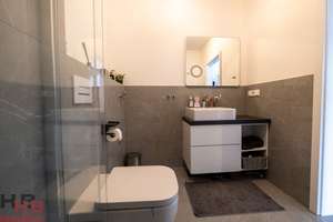 Exklusiver Neubau. 6 Zimmer, 2 Bäder, 3 Balkone, exklusive Küche und viel Platz für die Familie! – Die vollständige Adresse der Immobilie erhältst du vom Anbieter., 28239 Oslebshausen, Bremen – Vorschaubild 20