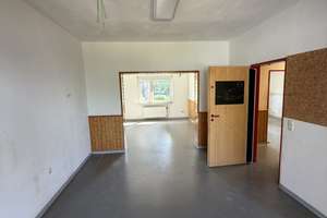 Villa mit Seeblick? - Eher nein.  Aber vielleicht Ihr neues Zuhause mit viel Charme und Disco-Kugel! – 40591 Wersten, Düsseldorf – Vorschaubild 8