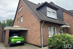 Kapitalanlage mit 2 Wohnungen, Garten und Garage - vermietetes 2 Parteienhaus – Die vollständige Adresse der Immobilie erhältst du vom Anbieter., 41516 Grevenbroich – Vorschaubild 1