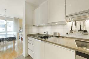 Familienfreundliche 4,5 Zi.-Wohnung  mit Balkon. Wintergarten, Grünblick, in Nähe Rhein & ISD – Die vollständige Adresse der Immobilie erhältst du vom Anbieter., 40489 Kaiserswerth, Düsseldorf – Vorschaubild 9
