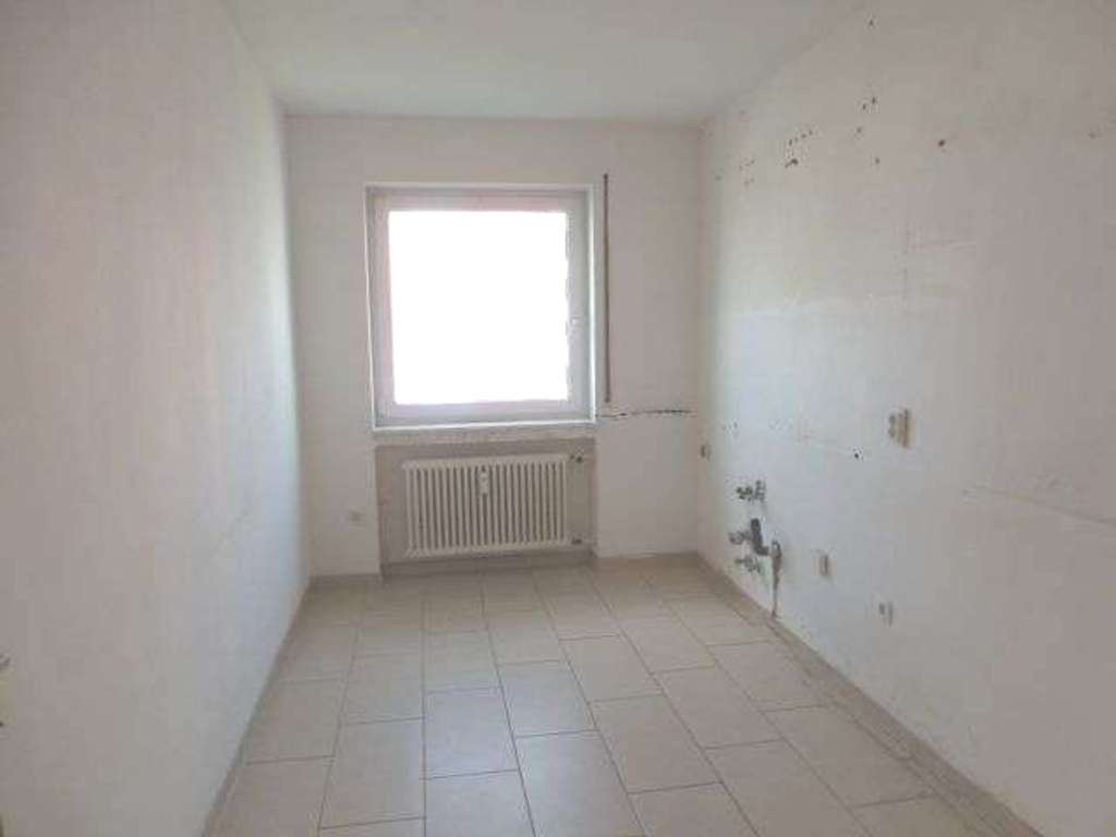 Immobilie in Senden - Ideale 2-Zi-Whg. mit Balkon, Aufzug, Hausmeisterservice,  Bahn, Bus, Geschäfte in direkter  Nähe - Bild 4