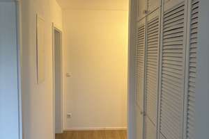 Helle 2-Zimmer Wohnung mit Balkon in München-Berg am Laim – Josephsburgstraße 42, 81673 Josephsburg, München – Vorschaubild 2