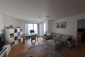 Traumhafte 4-Zimmer-Wohnung inmitten der Altstadt mit ruhigem Innenhof, Tiefgarage und Aufzug – Harderstraße 24a, 85049 Mitte, Ingolstadt – Vorschaubild 7