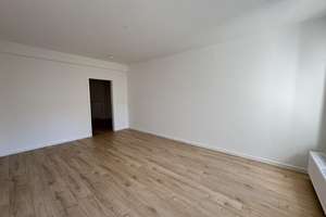 Großzügige 4-Raum-Wohnung mit ca. 115 m², Gäste-WC und Stellplatzoption – 39112 Sudenburg, Magdeburg – Vorschaubild 5
