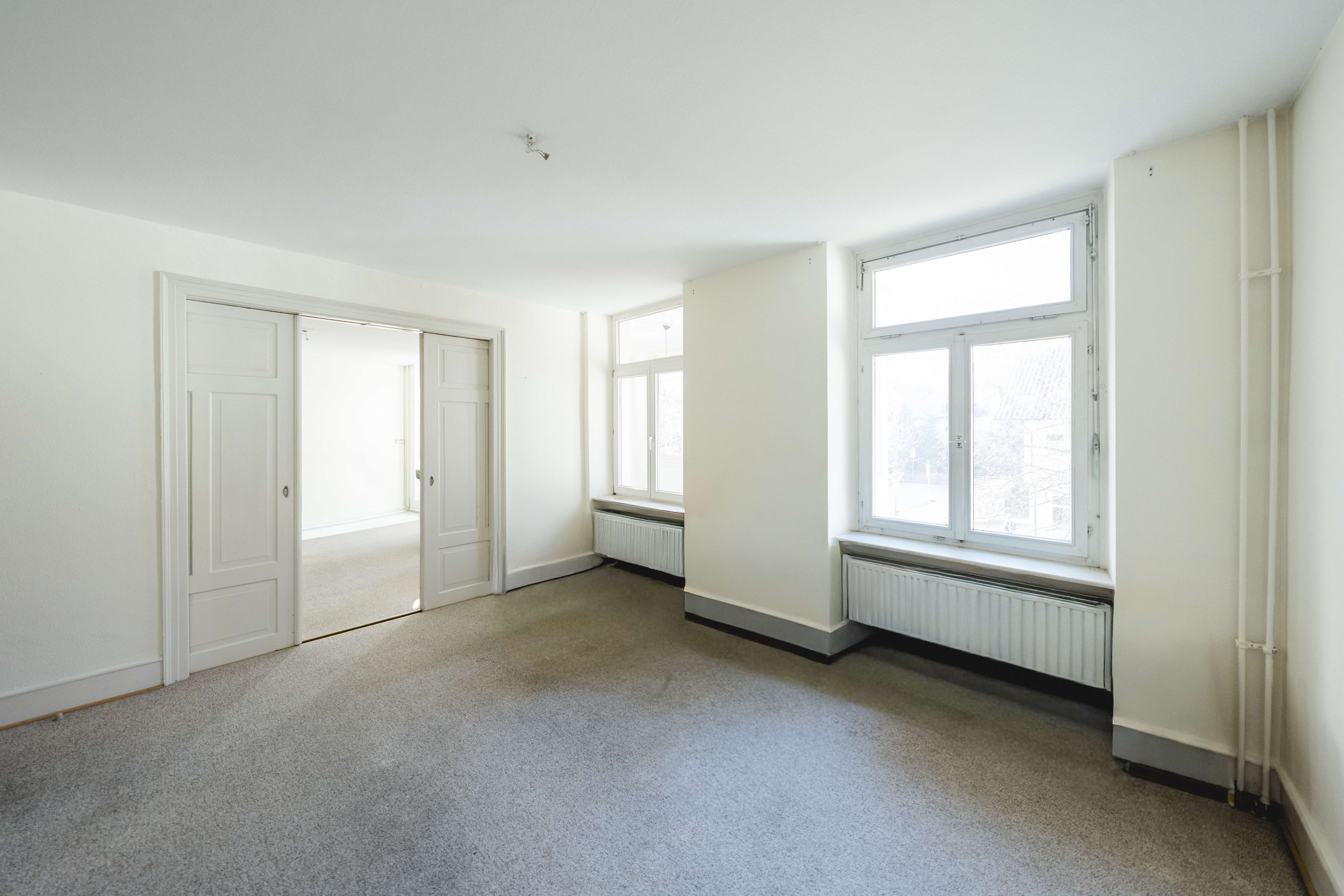 Immobilie in Ispringen - Ein Haus mit Seele: Großzügige Fläche in historischem Gebäude! - Bild 8