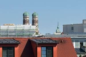 Exklusives City-Loft mit Ausblick ! 1,5 Zimmer, möbliert, neuwertig