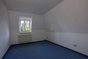 Gepflegte Doppelhaushälfte mit Terrasse, Vollkeller und Carport in Harksheide – Die vollständige Adresse der Immobilie erhältst du vom Anbieter., 22844 Norderstedt – Vorschaubild 12