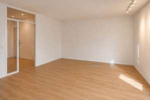 ZWEI ZIMMER MIT EIGENEM GARTEN – 40237 Düsseltal, Düsseldorf – Vorschaubild 8