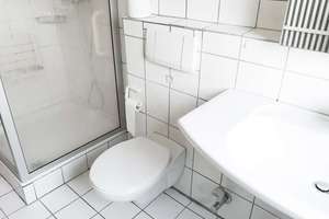 Gemütliche Dachgeschosswohnung mit Potenzial in einem ruhigen Altbau – Schillerstraße 12, 46047 Marienkirche, Oberhausen – Vorschaubild 7