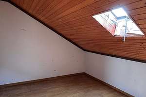 Freistehendes Einfamilienhaus mit ELW, Garten und 2 Garagen – Weiherstraße 19, 66292 Riegelsberg – Vorschaubild 25