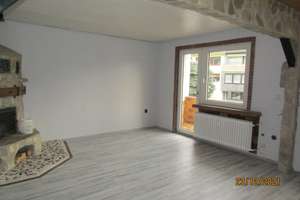 Renovierte Maisonette-Wohnung auf 2 Ebenen,  3 1/2 Zimmer mit Balkon & Terrassennutzung bezugsfertig – Lösorter Straße 20, 47137 Mittelmeiderich, Duisburg – Vorschaubild 3