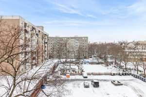 Großzügige Altbaueinheit mit sehr hohen Decken und Entwicklungspotenzial in ruhiger, zentraler Lage – Die vollständige Adresse der Immobilie erhältst du vom Anbieter., 10777 Schöneberg, Berlin – Vorschaubild 15