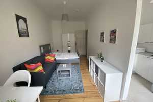 Furnished Flat! Neu möbliertes Single-Apartment im gepfl. Altbau am Tempelhofer Feld – Warthestraße 16, 12051 Berlin – Vorschaubild 11