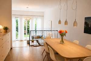 Townhouse am Volkspark Friedrichshain – stilvolles urbanes Refugium in begehrter Lage – Die vollständige Adresse der Immobilie erhältst du vom Anbieter., 10407 Prenzlauer Berg, Berlin – Vorschaubild 2