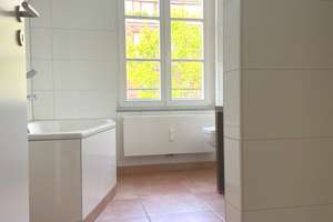 Gehobene 3-Zimmer-Wohnung im 1. OG mit zwei großen Balkonen in begehrtem Baudenkmal – Tannenstraße 24a, 40476 Derendorf, Düsseldorf – Vorschaubild 17
