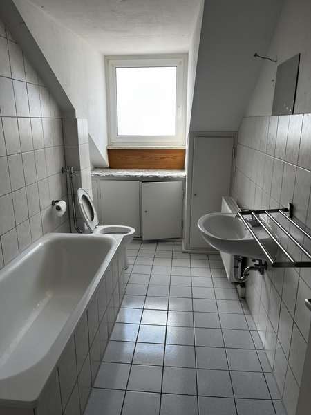 3-Zimmer-Dachgeschosswohnung mit gemütlichem Wohncharakter - Foto 2