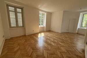 Frisch sanierte, schöne 4 ZKB Balkon Wohnung – Klopstockstraße 3, 65187 Wiesbaden – Vorschaubild 2