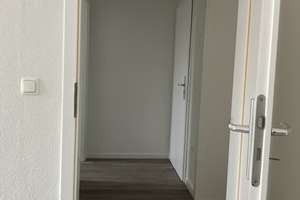 Renovierte 1 Zimmer Wohnung mit Badewanne! – Schönaichstraße  5, 45143 Altendorf, Essen – Vorschaubild 5