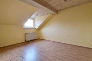 Offen gestaltete Traumwohnung mit Kamin und Tageslichtbad! Ab sofort!  – Straßburger Str. 246, 46045 Dümpten, Oberhausen – Vorschaubild 9