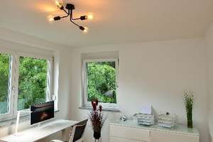 Tolle möblierte Penthouse-Wohnung mit Dachterrasse und TG-Stellplatz in Augsburg Jakobervorstad – Die vollständige Adresse der Immobilie erhältst du vom Anbieter., 86152 Jakoberstadt-Süd, Augsburg – Vorschaubild 6