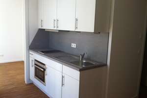 2-Zimmer-Wohnung mit Balkon und Einbauküche im Frankfurter Europaviertel – 60486 Gallus, Frankfurt am Main – Vorschaubild 3