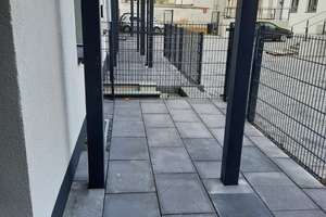 **Moderne 2-Zimmer-Wohnung mit Terrasse – Erstbezug nach Komplettsanierung!** – Mülheimer Str. 80, 45145 Frohnhausen, Essen – Vorschaubild 2