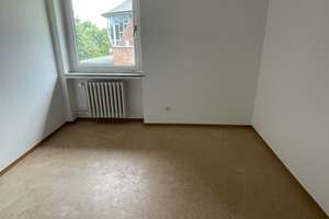 Helle 4,5 Zimmer Dachgeschosswohnung im Grünen – Neustädter Str. 2, 23758 Oldenburg in Holstein – Vorschaubild 8