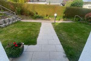 Ihr neues Zuhause: Reihenendhaus mit viel Licht, Platz und Gartenidylle – Die vollständige Adresse der Immobilie erhältst du vom Anbieter., 71229 Leonberg – Vorschaubild 1