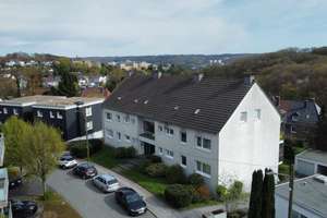 Lichtdurchflutete Wohnung mit Dachterrasse und Blick ins Grüne – Die vollständige Adresse der Immobilie erhältst du vom Anbieter., 42113 Uellendahl-Katernberg, Wuppertal – Vorschaubild 2