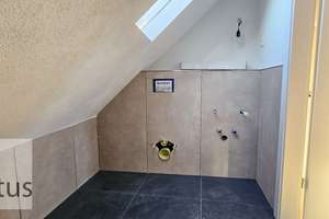 „Frisch saniert: 2-Zimmer-DG-Wohnung in Heilbronn-Böckingen" – Bachstr. 4, 74080 Böckingen, Heilbronn – Vorschaubild 7