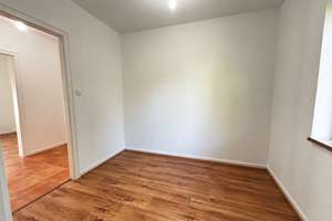NEUER PREIS! Gepflegte Eigentumswohnung auf großzügigem Erbpachtgrundstück – Die vollständige Adresse der Immobilie erhältst du vom Anbieter., 22523 Eidelstedt, Hamburg – Vorschaubild 4