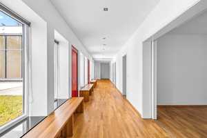 Bestlage: Architektenvilla im 
Bauhausstil mit 5 TG-Plätzen! – Regensburg – Vorschaubild 20