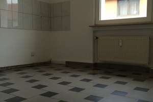 Südbalkon, 3 Zimmerwohnung, Stadt Nah, nähe Bendahler Wald, in ruhiger Sackgasse – Ritterstr. 38, 42285 Barmen, Wuppertal – Vorschaubild 9