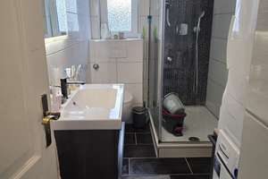 Modernes Wohnen: 3,5-Zimmer-Wohnung in Bottrop – Essener Straße 25, 46236 Stadtmitte, Bottrop – Vorschaubild 3