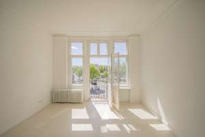 Sonnige Büro - Atelierfläche mit Altbaucharme am Tempelhofer Ufer – Tempelhofer Ufer 1a, 10961 Kreuzberg, Berlin – Vorschaubild 2