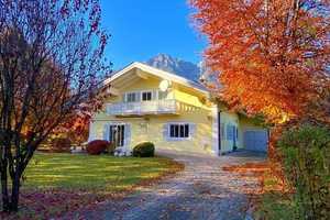 Landhaus-Villa freistehende mit 285 m² Nutzflächen, Grundstück, 1.181 m², Sauna, Kachelofen, Garage – Garmisch-Partenkirchen (Kreis) – Vorschaubild 6