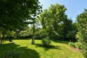 Freistehendes Mehrgenerationhaus mit wunderschönem grünen Garten in zentraler Lage! – Die vollständige Adresse der Immobilie erhältst du vom Anbieter., 42389 Langerfeld-Beyenburg, Wuppertal – Vorschaubild 4