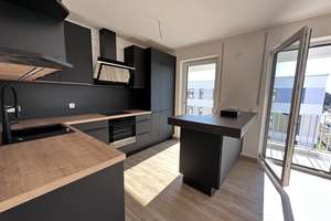 Lichtdurchflutete 3-Zimmer-Eckwohnung mit offener Wohnatmosphäre