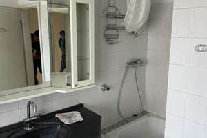 Exklusive Wohnung auf zwei Etagen mit Hobbyraum und kleiner Dachterrasse in begehrter Lage – 40219 Unterbilk, Düsseldorf – Vorschaubild 8