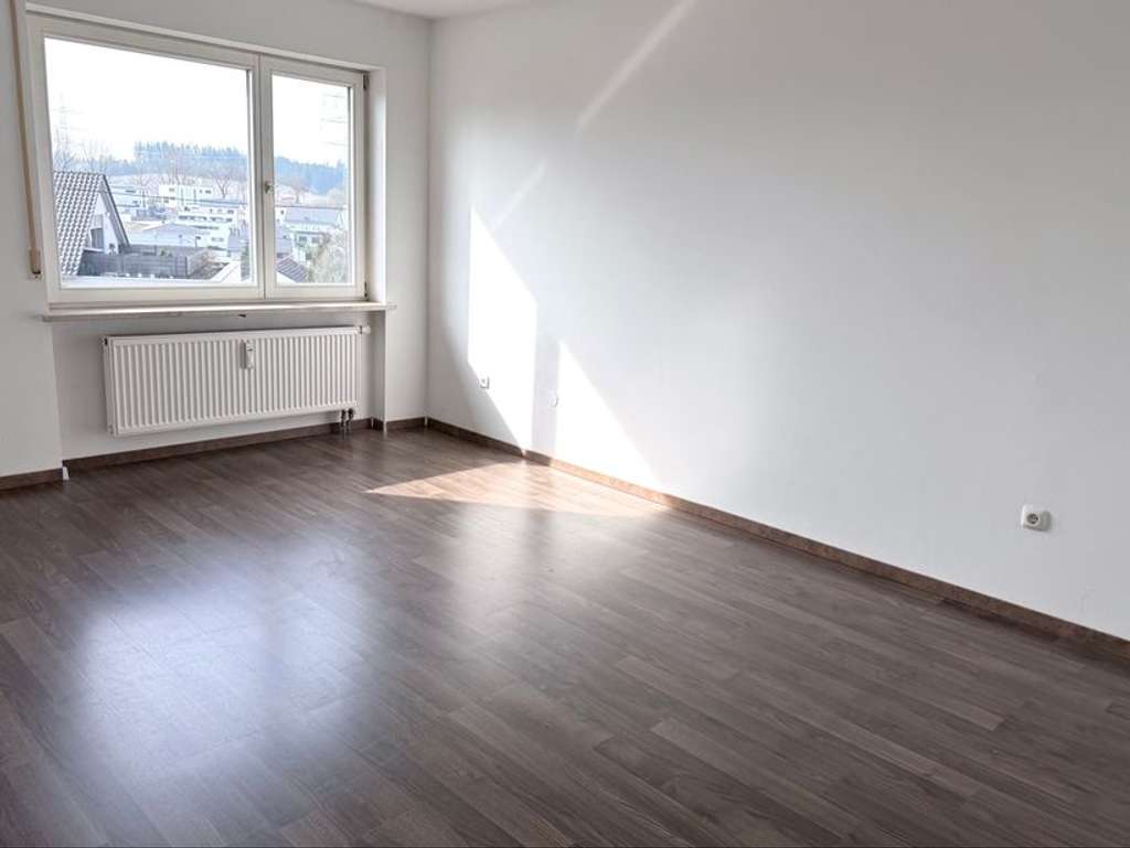 Immobilie in Dasing - Provisionsfrei - Helle 2-Zimmer Wohnung mit Balkon im 1. OG in Dasing - Bild 4
