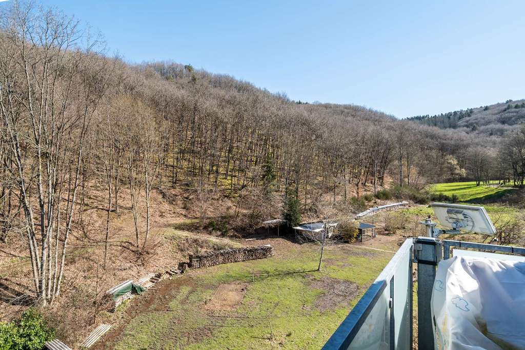 Immobilie in Schleiden - Eigentumswohnung mit Balkon & Garage - BJ 1995 - 3 Schlafzimmer & 2 Badezimmer - Bild 4