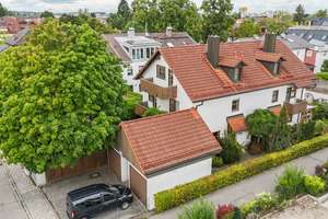 RESERVIERT! Geräumige Doppelhaushälfte mit separater Küche und Garten in ruhiger Lage Germering – Die vollständige Adresse der Immobilie erhältst du vom Anbieter., 82110 Germering – Vorschaubild 1
