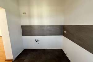 Lichtdurchflutete Wohnung mit grünem Innenhoft – wird für Sie neu saniert – Zschopauer Straße 142, 9126 Gablenz, Chemnitz – Vorschaubild 7