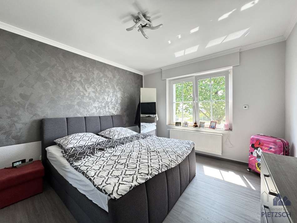 Schlafzimmer 1. OG