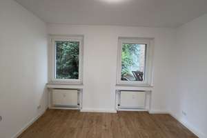 Frisch renoviertes Schmuckstück mit Traumblick über Wuppertal-Elberfeld! – Flensburger Straße 68A, 42107 Elberfeld, Wuppertal – Vorschaubild 2
