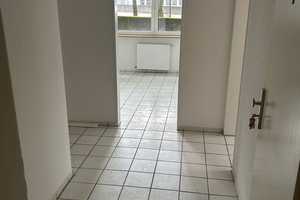 Großzügige Erdgeschosswohnung in begehrter Lage! – Kurfürstenstraße 50, 67061 Ludwigshafen am Rhein – Vorschaubild 5