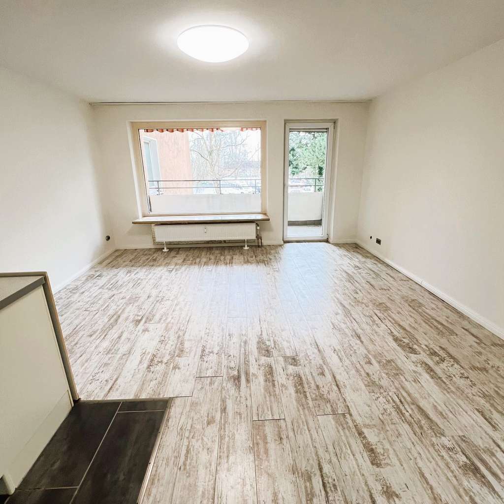 Immobilie in Schwentinental - Sonnige 1-Zimmer-Wohnung mit Südbalkon - frisch renoviert & sofort bezugsfrei! - Bild 2