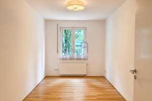 Bezugsfrei: 4-Zimmer-EG-Wohnung mit Terrasse, 2 Bädern, 3 Schlafzimmern & TG-Stellplatz – 60486 Bockenheim, Frankfurt am Main – Vorschaubild 5